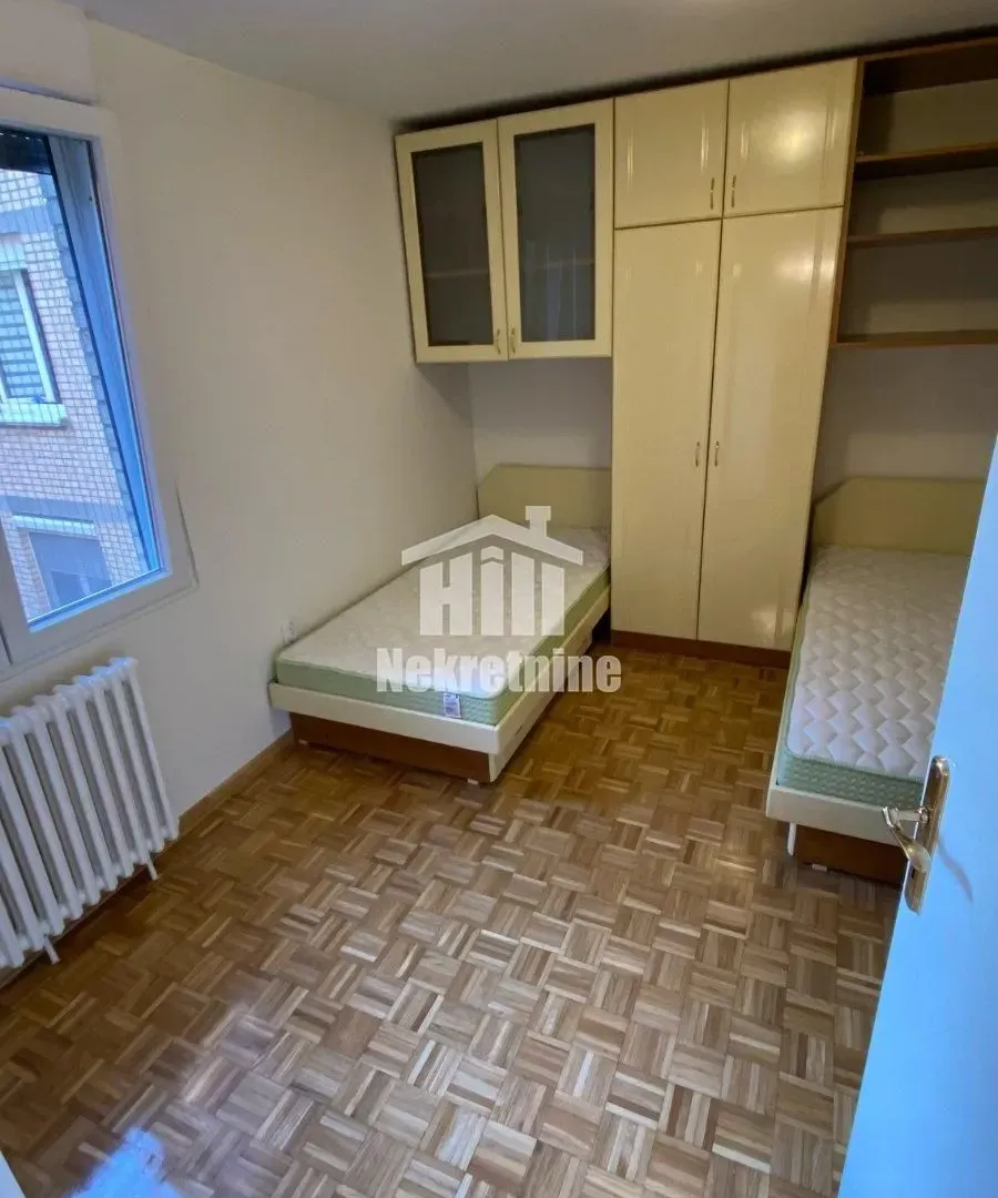 Izdavanje, trosoban stan, 93m², Stari Košutnjak, Rakovica