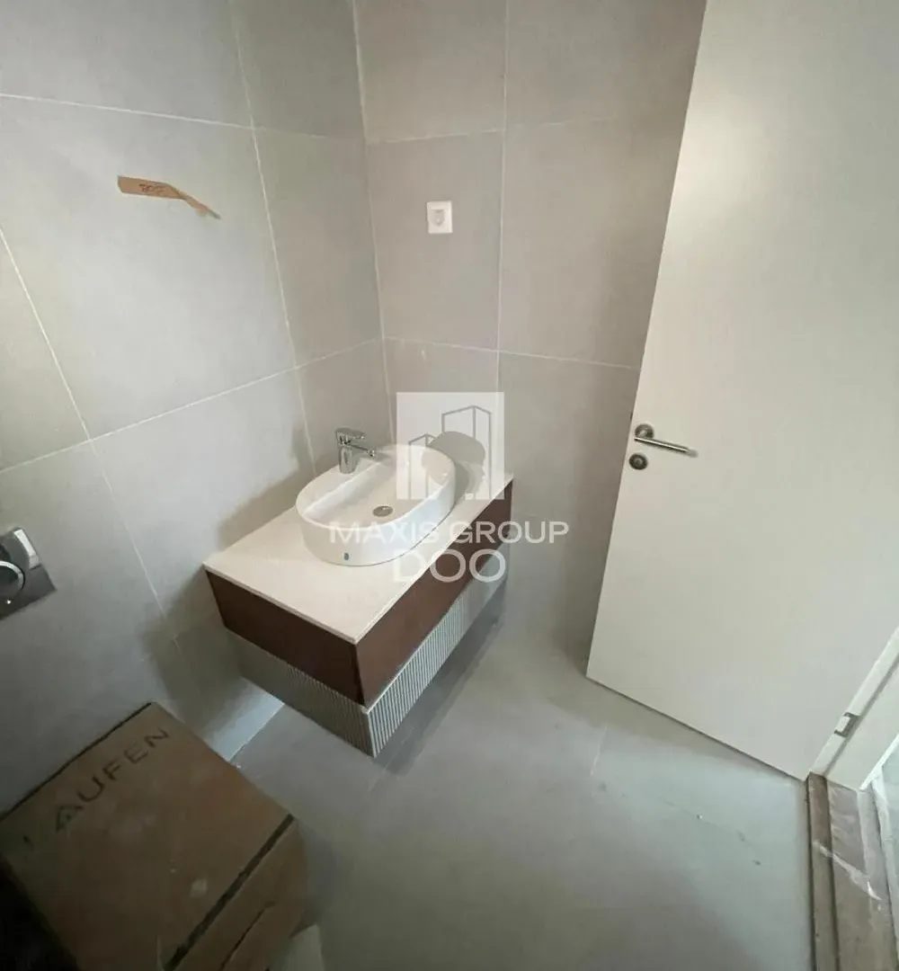 Prodaja, dvosoban stan, 111m², Savski Venac, Beograd