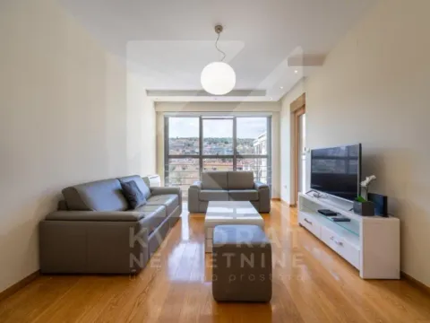 Sale, two bedroom apartment, 71m², Momišići, Podgorica - image 2