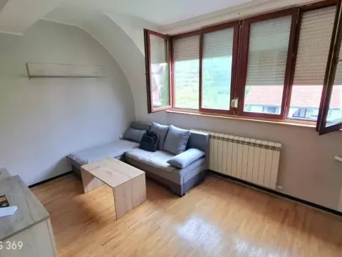 Stan in Kneževac