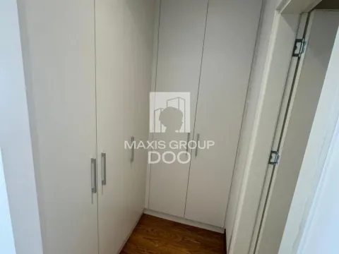Rent, three bedroom apartment, 89m², Savski Venac, Beograd - image 8