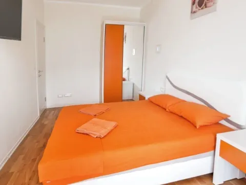 Sale, two bedroom apartment, 78m², Budva, Crna Gora - image 10