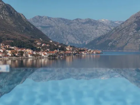 Prodaja, trosoban stan, 187m², Dobrota, Kotor - image 13