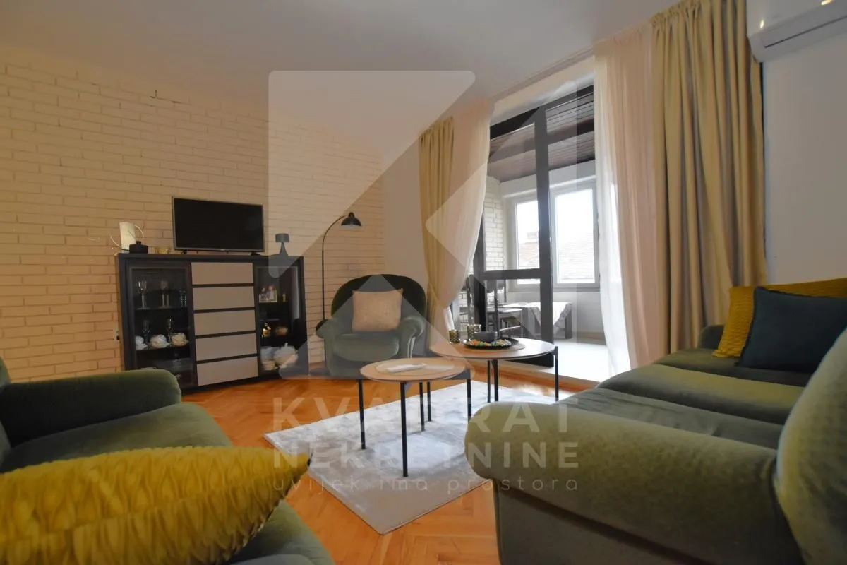 Sale, two bedroom apartment, 75m², Centar, Podgorica