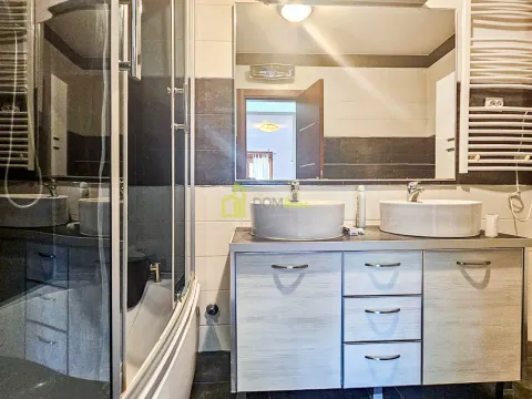 Sale, five bedroom apartment, 175m², Gorica C, Podgorica - image 23