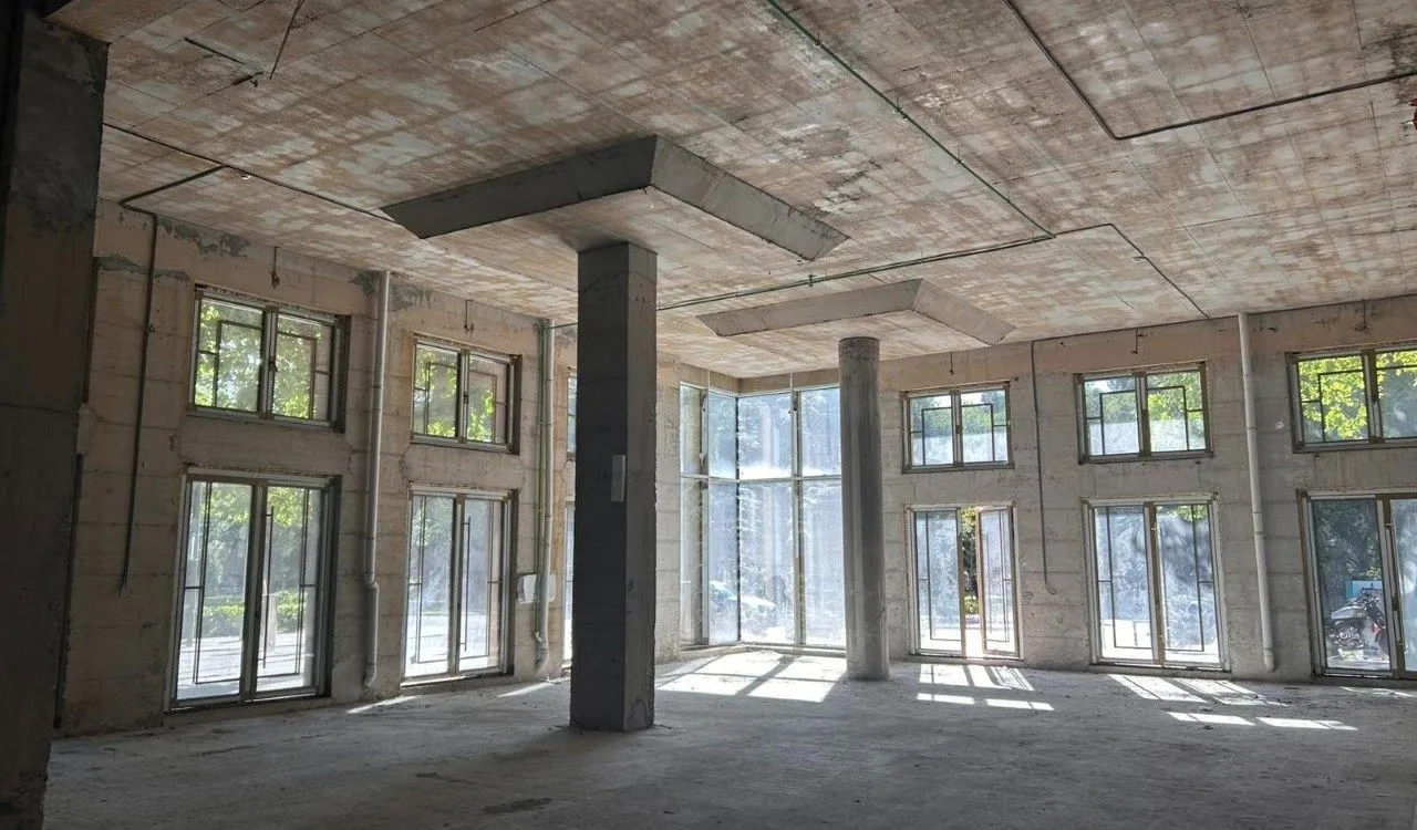 Izdavanje, poslovni prostor, 388m², Podgorica, Crna Gora