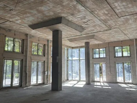 Izdavanje, poslovni prostor, 388m², Podgorica, Crna Gora - image 11