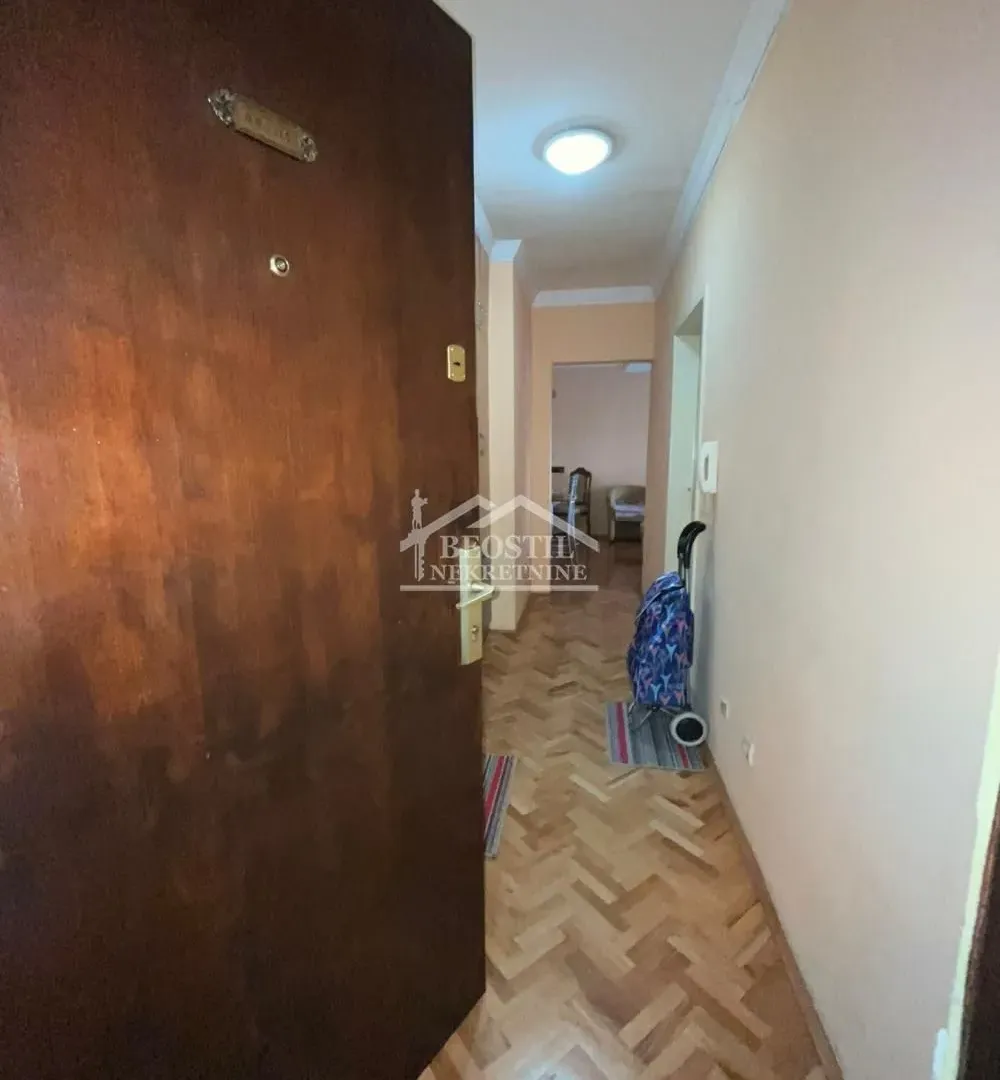 Prodaja, dvosoban stan, 46m², Centar, Smederevo