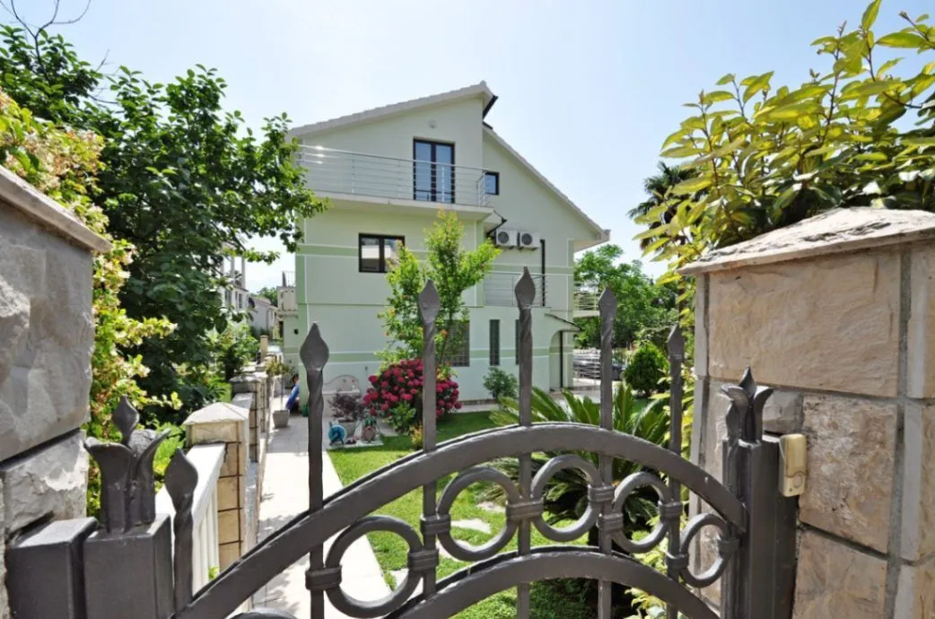 Prodaja, kuća, 283m², Seljanovo, Tivat