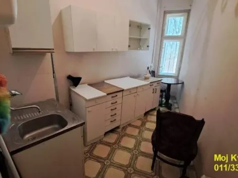 Rent, two bedroom apartment, 80m², Cvetni Trg, Vračar Sve Podlokacije - image 5