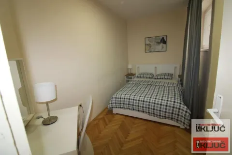 Izdavanje, trosoban stan, 75m², Centar, Novi Sad - image 9