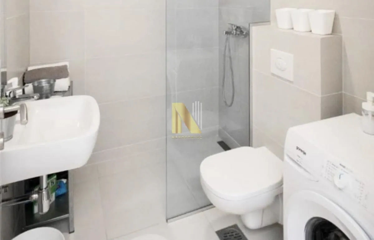 Izdavanje, jednosoban stan, 33m², Rotkvarija, Novi Sad Sve Podlokacije