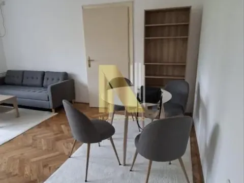 Izdavanje, trosoban stan, 88m², Centar, Novi Sad - image 3