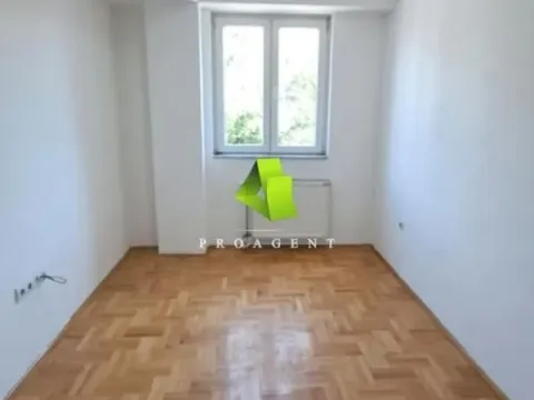 Izdavanje, poslovni prostor, 73m², Dom zdravlja, Niš - image 6