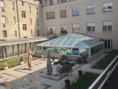 Izdavanje, trosoban stan, 126m², Vukov Spomenik, Zvezdara Sve Podlokacije - image 13