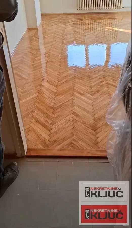 Izdavanje, dvosoban stan, 60m², Sajmište, Novi Sad