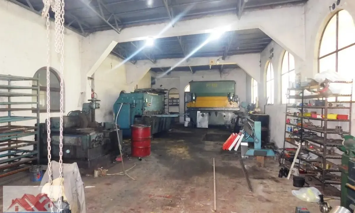 Izdavanje, poslovni prostor, 500m², Maršić, Kragujevac