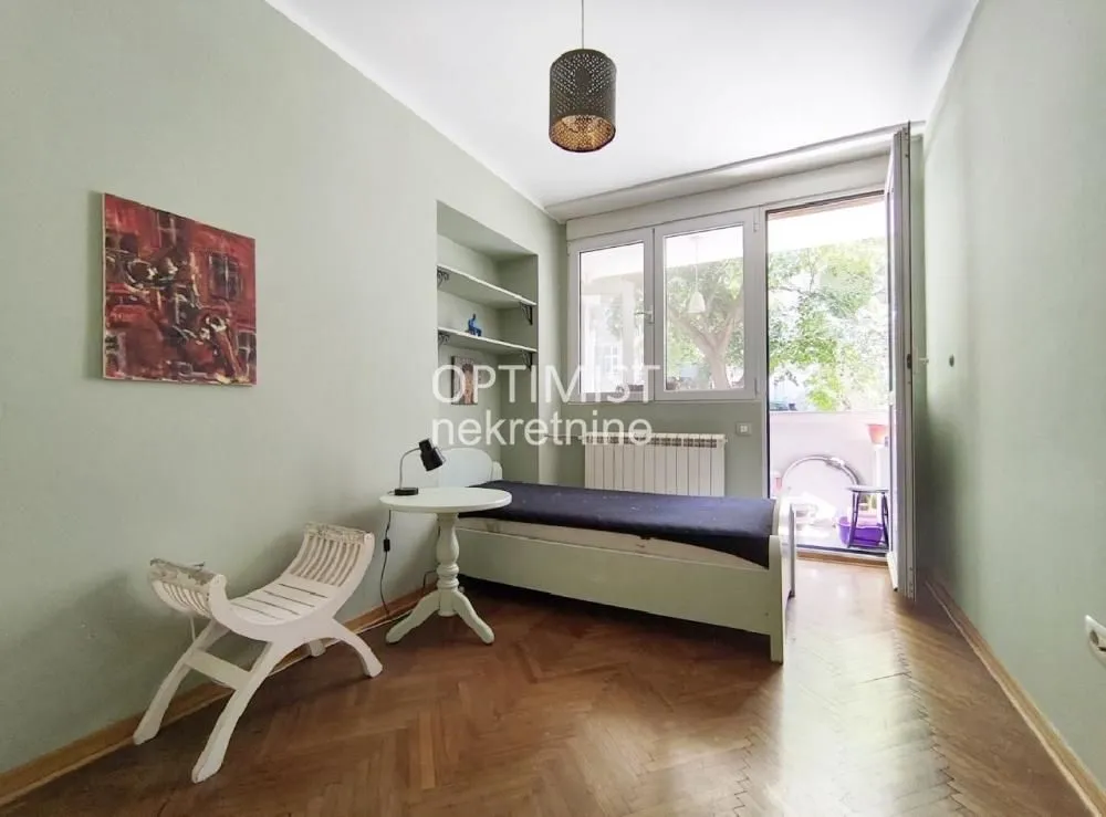 Prodaja, dvosoban stan, 55m², Stari Grad, Beograd