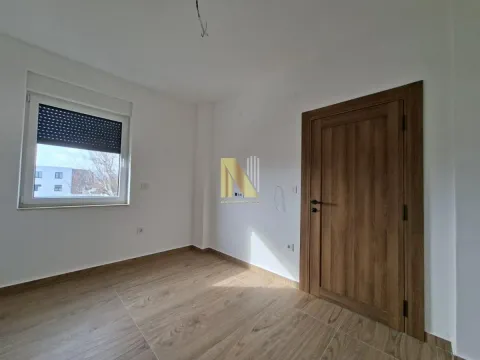 Sale, four bedroom apartment, 96m², Tatarsko brdo, Petrovaradin - image 10