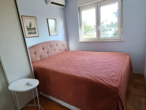 Izdavanje, jednosoban stan, 35m2, Preko Morače, Podgorica Izdavanje, jednosoban stan, 35m2, Preko Morače, Podgorica