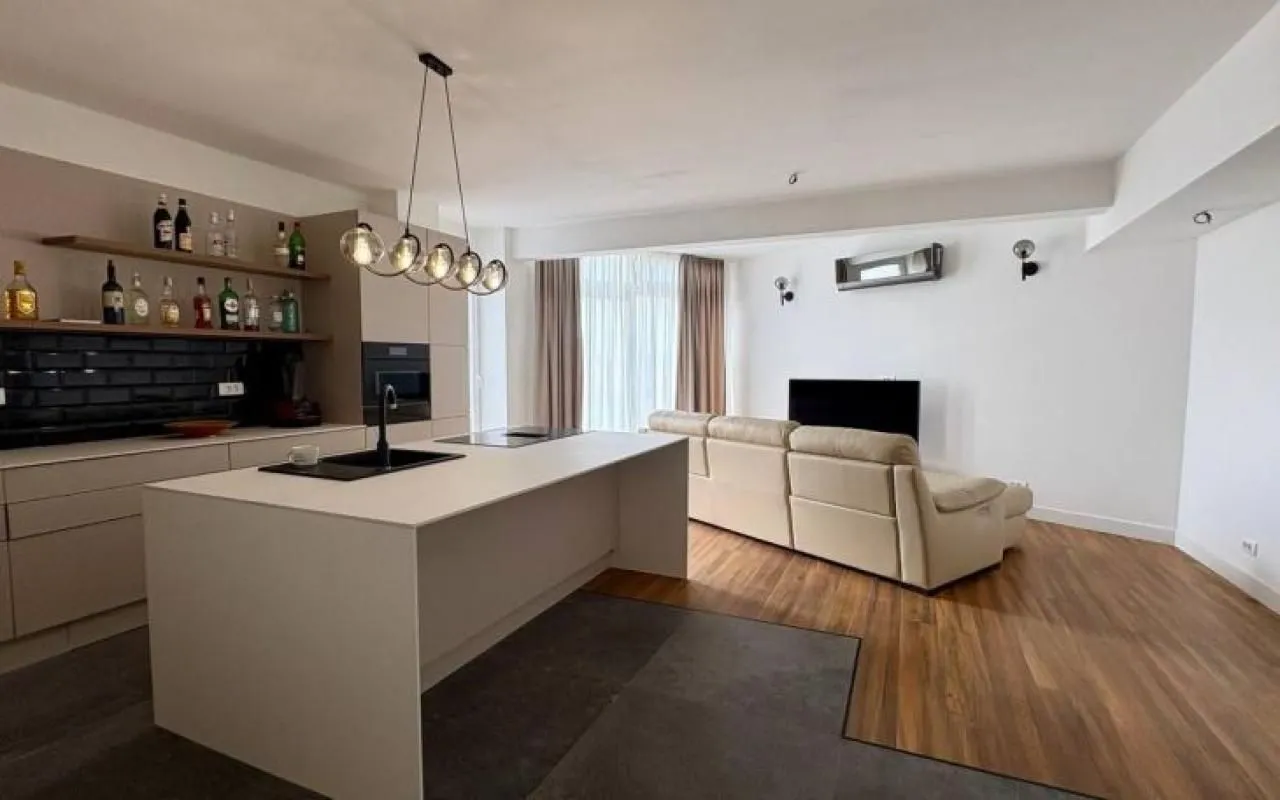 Prodaja, jednosoban stan, 72m², Mažina, Tivat