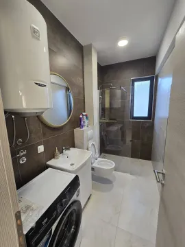 Izdavanje, dvosoban stan, 70m², Pod Kuk, Tivat - image 6