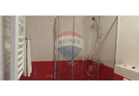 Izdavanje, dvosoban stan, 109m², Bečići, Budva - image 11