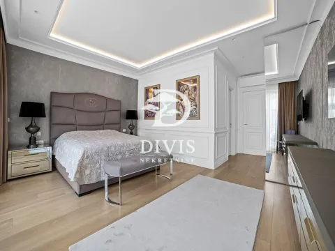 Sale, four bedroom apartment, 207m², Vračar Hram, Vračar Sve Podlokacije - image 2