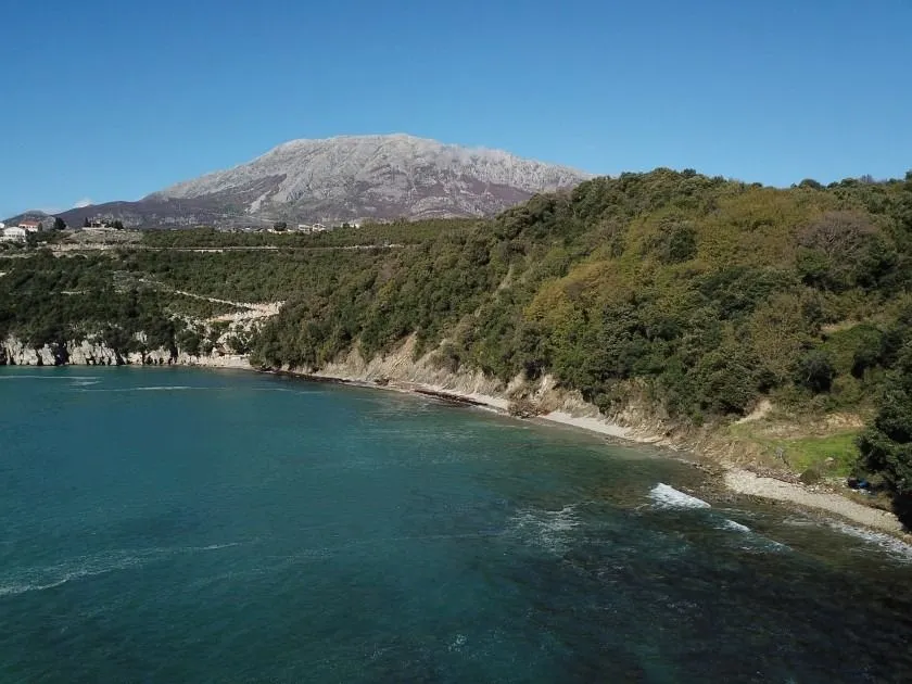 Prodaja, plac, 8000m², Bar, Crna Gora