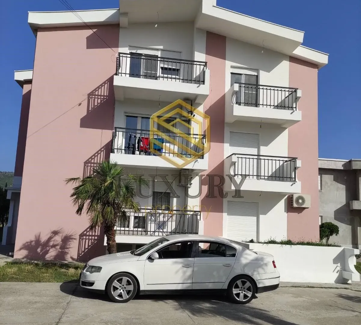 Rent, two bedroom apartment, 75m², Gornja Gorica, Podgorica
