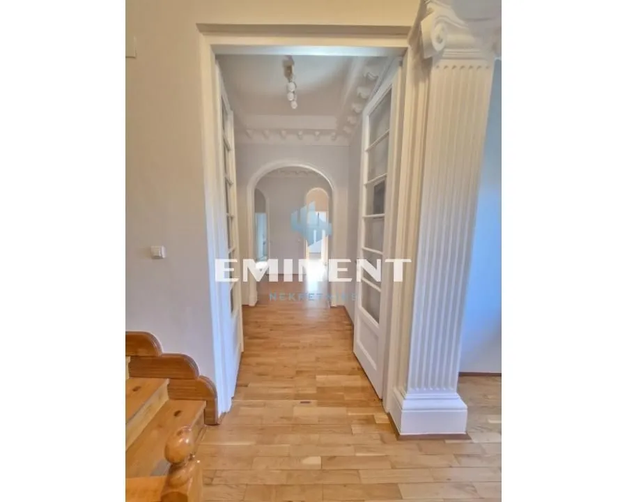 Rent, house, 360m², Autokomanda, Voždovac Sve Podlokacije