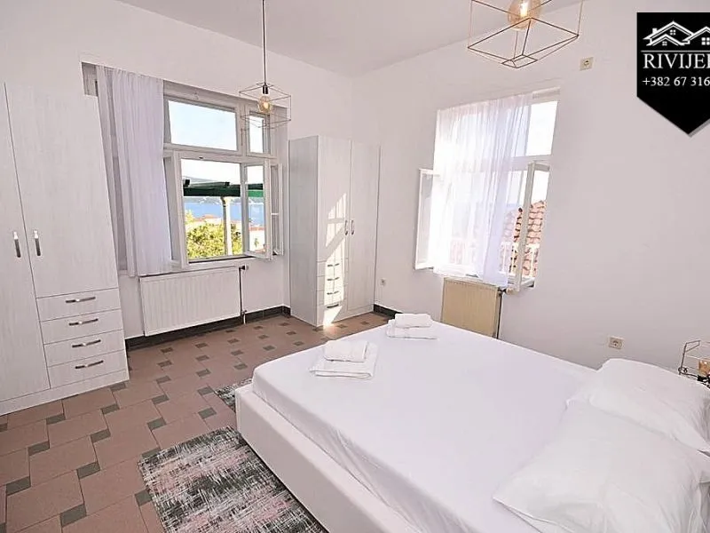 Prodaja, kuća, 90m², Centar, Herceg Novi