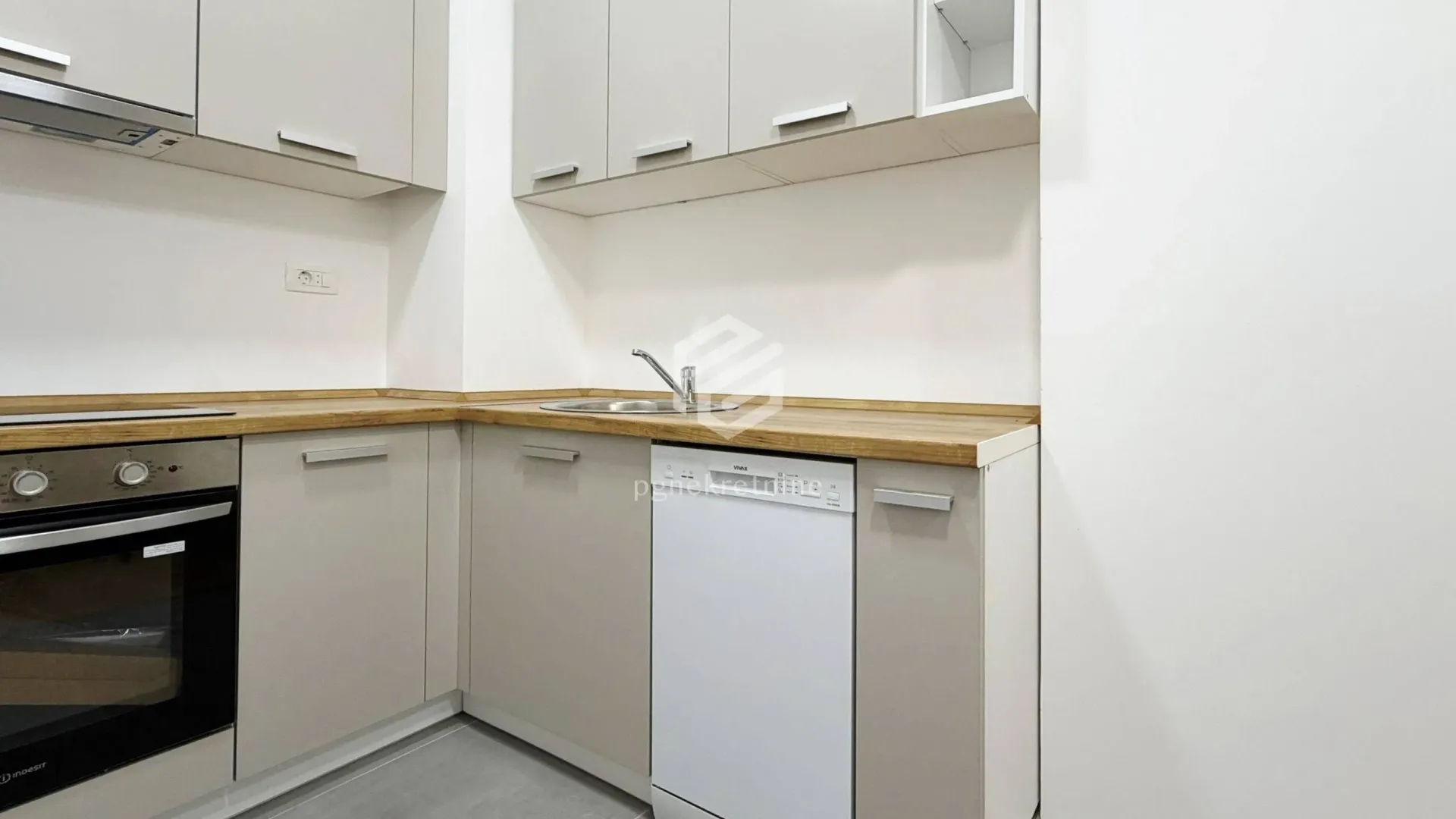 Rent, one bedroom apartment, 58m², Momišići, Podgorica