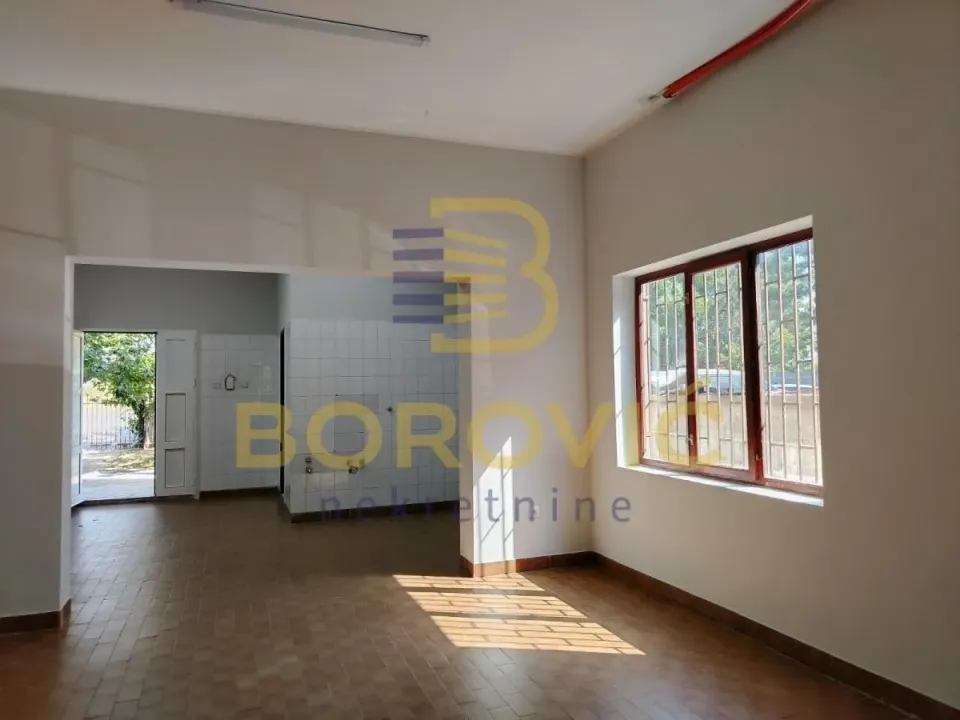 Rent, house, 95m², Borča 1, Borča Sve Podlokacije