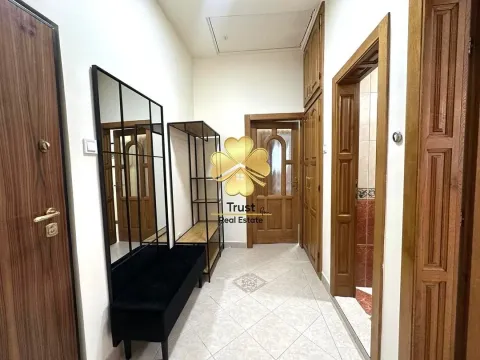 Izdavanje, trosoban stan, 114m², Momišići, Podgorica - image 9