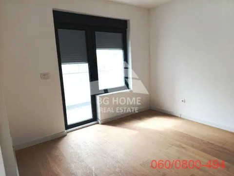 Sale, two bedroom apartment, 98m², Južni Bulevar, Vračar Sve Podlokacije - image 2