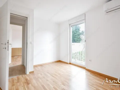 Sale, four bedroom apartment, 124m², Tivat, Crna Gora - image 9