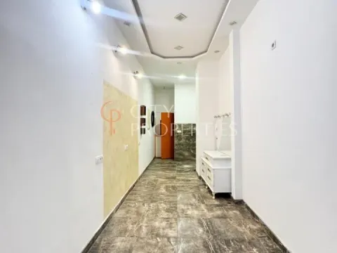Izdavanje, poslovni prostor, 19m², Pejton, Podgorica - image 2