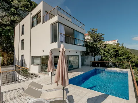Prodaja, kuća, 282m², Njivice, Herceg Novi - image 2