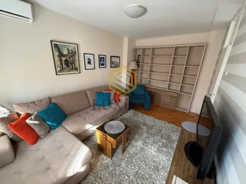 Izdavanje, jednosoban stan, 53m², Preko Morače, Podgorica