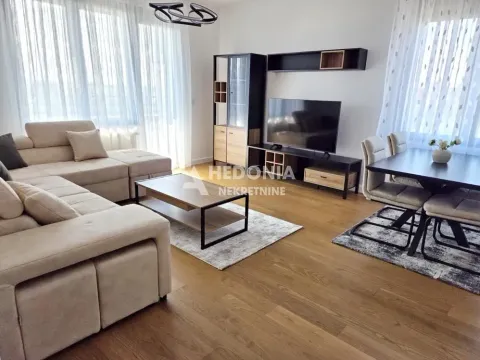 Izdavanje, dvosoban stan, 61m², Novi Beograd Sve Podlokacije, Beograd