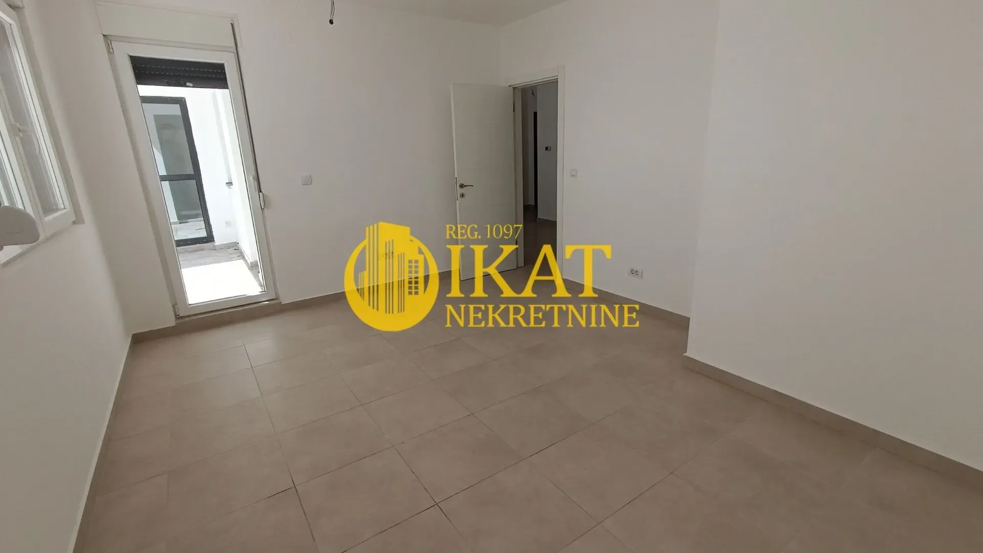 Prodaja, dvosoban stan, 104m², Dušanovac, Voždovac Sve Podlokacije