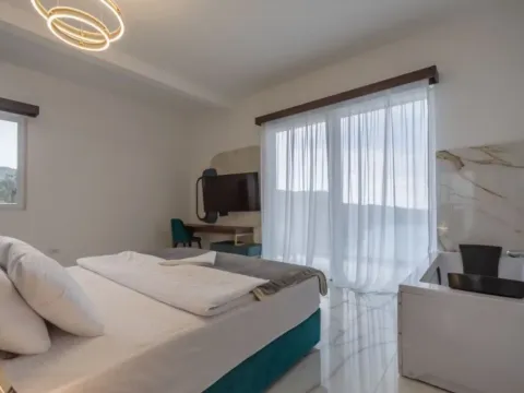 Prodaja, kuća, 560m², Dubrava, Bar - image 9