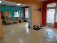 Izdavanje, poslovni prostor, 70m², Moravski park, Ćuprija - image 9