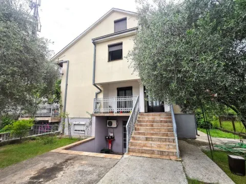 Prodaja, kuća, 160m², Masline, Podgorica - image 16