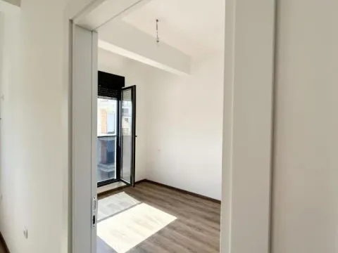 Sale, one bedroom apartment, 37m², Dobre Vode, Bar - image 4