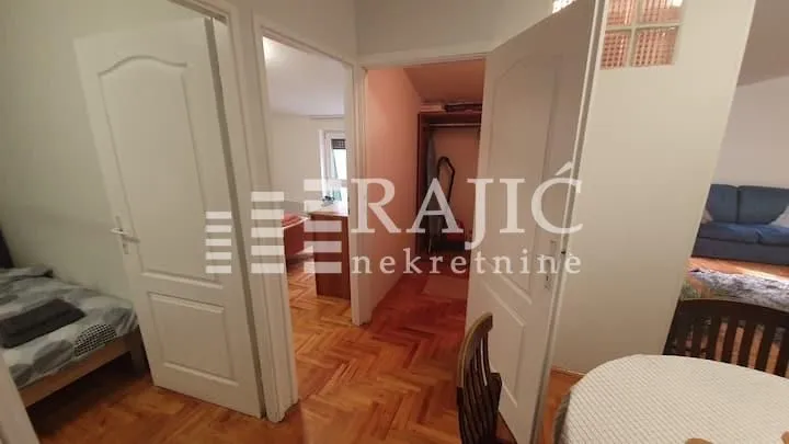 Rent, three bedroom apartment, 86m², Vračar Centar, Vračar Sve Podlokacije