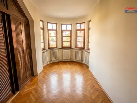 Prodaja, kuća, 298m², Jodna Banja, Novi Sad Sve Podlokacije - image 10