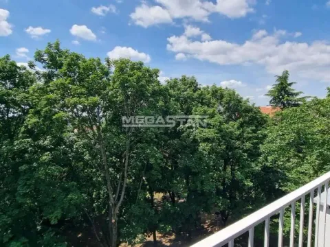 Prodaja, trosoban stan, 121m², Čukarica, Beograd - image 19