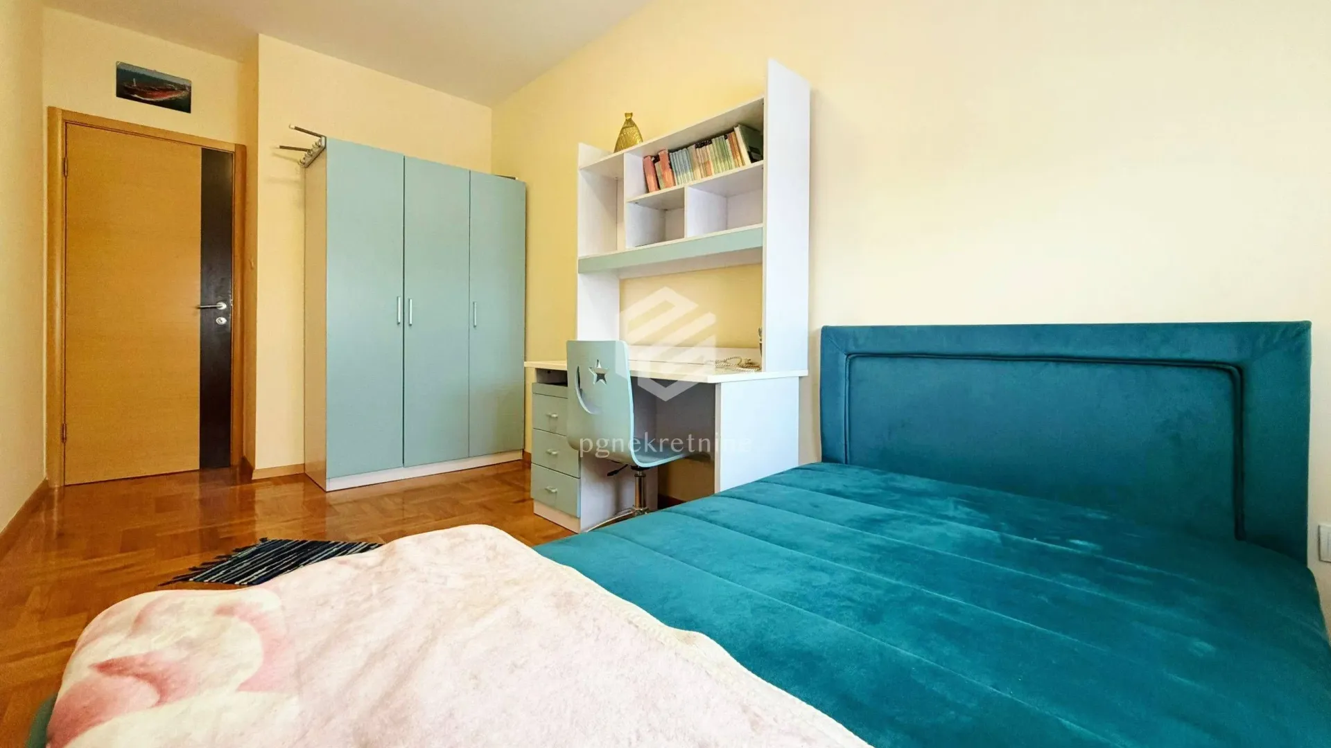 Rent, two bedroom apartment, 68m², Pobrežje, Podgorica